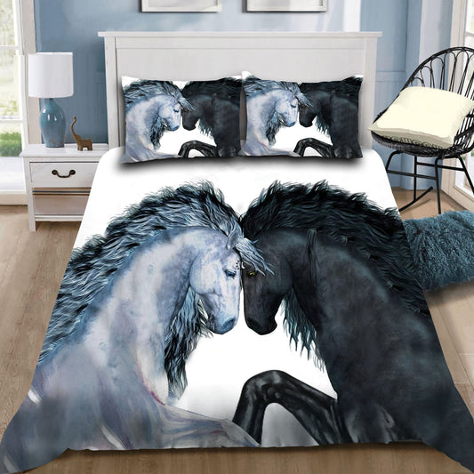 Black Horse And White Horse Bedding Set TAHR8S