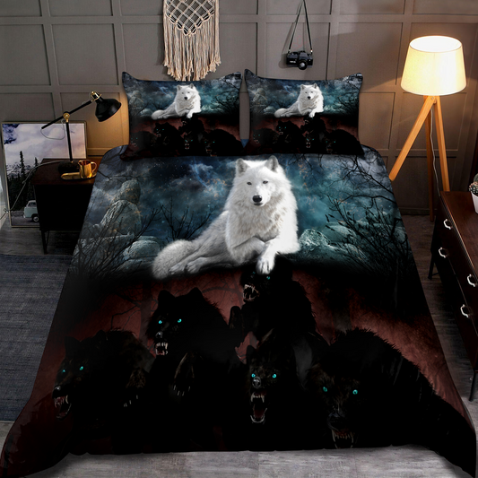 Awesome Night Black And White Wolves Bedding Set MEI