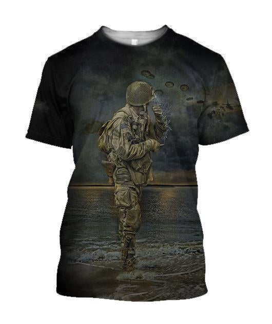 Army- Paratrooper Man Standing On The Shore - Amaze Style™-Apparel