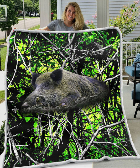 Boar Blanket Green Hunting Camo - Sherpa Blanket