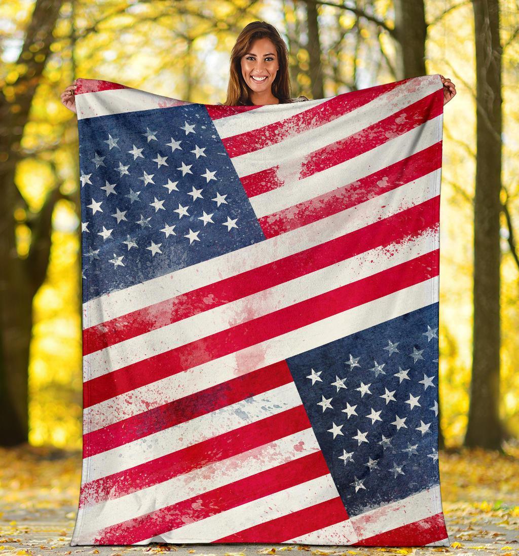American Flag Fleece Throw Blanket-Amaze Style™-Premium BlanketAmerican Flag Fleece Throw Blanket-Youth (56 x 43 inches / 140 x 110 cm)-Vibe Cosy™