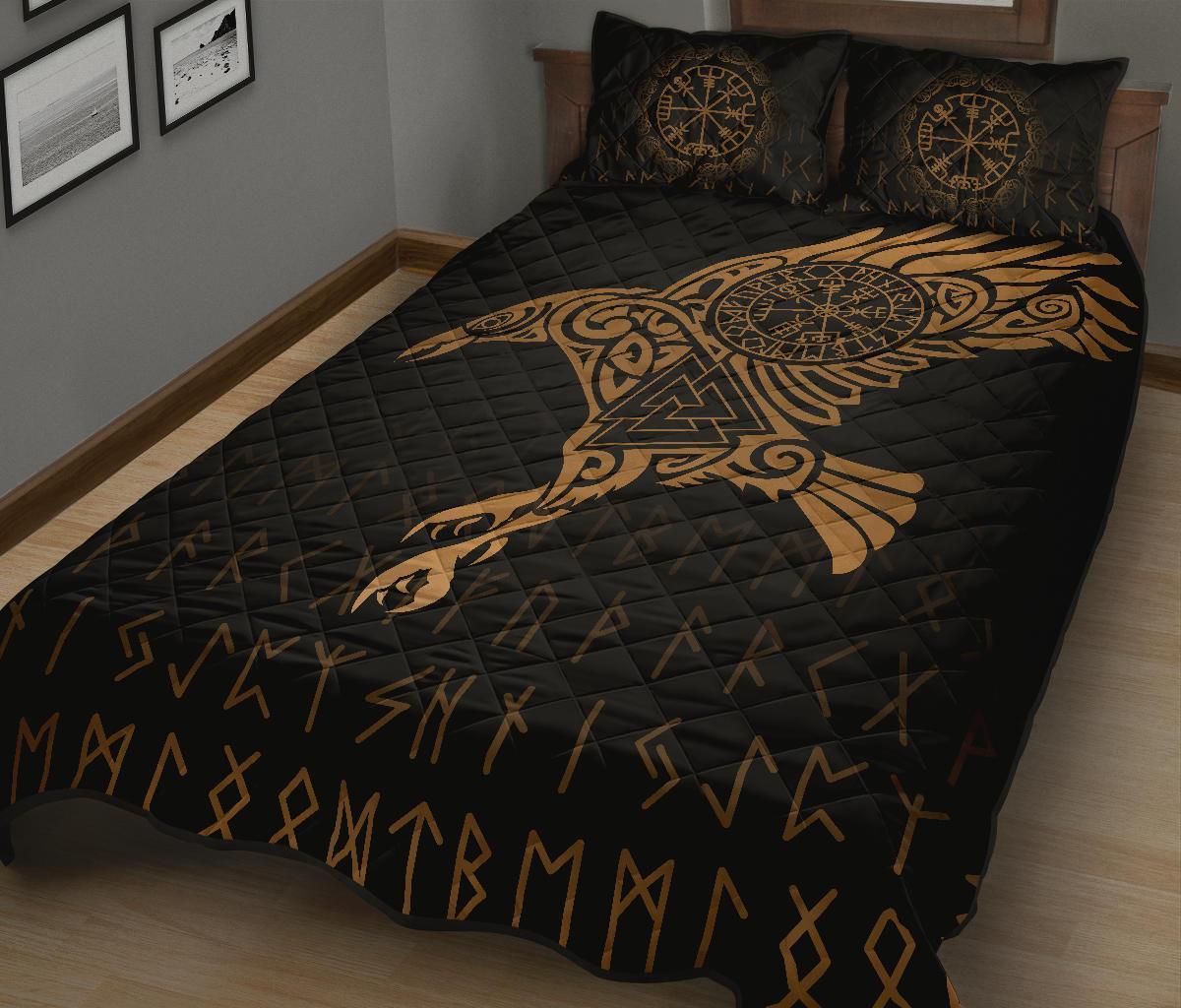 Viking Quilt Bed Set, Raven VegvisirValknut Rune