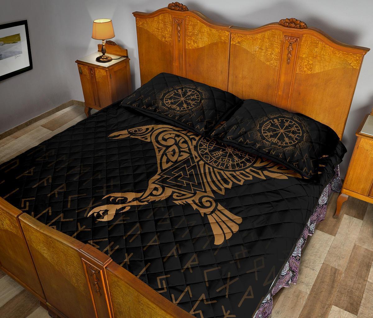 Viking Quilt Bed Set, Raven VegvisirValknut Rune